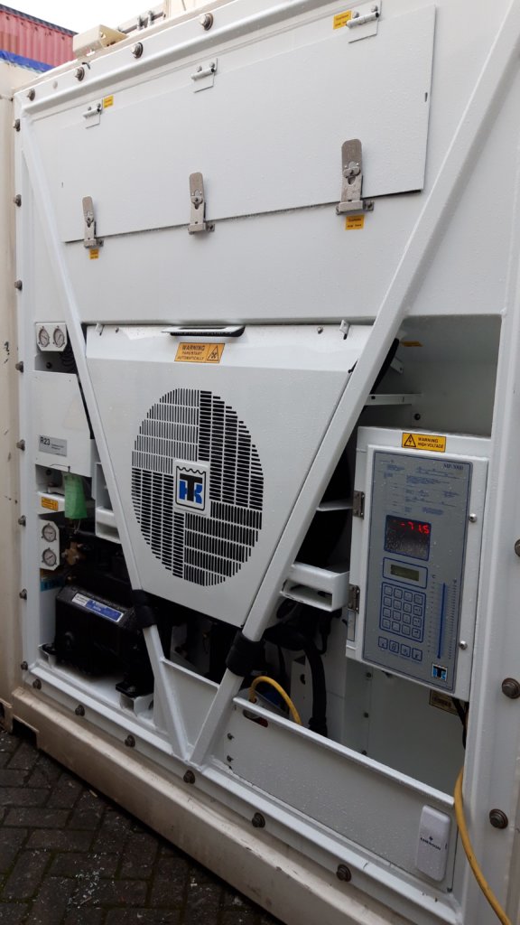 Container genset used to power a reefer container during transport